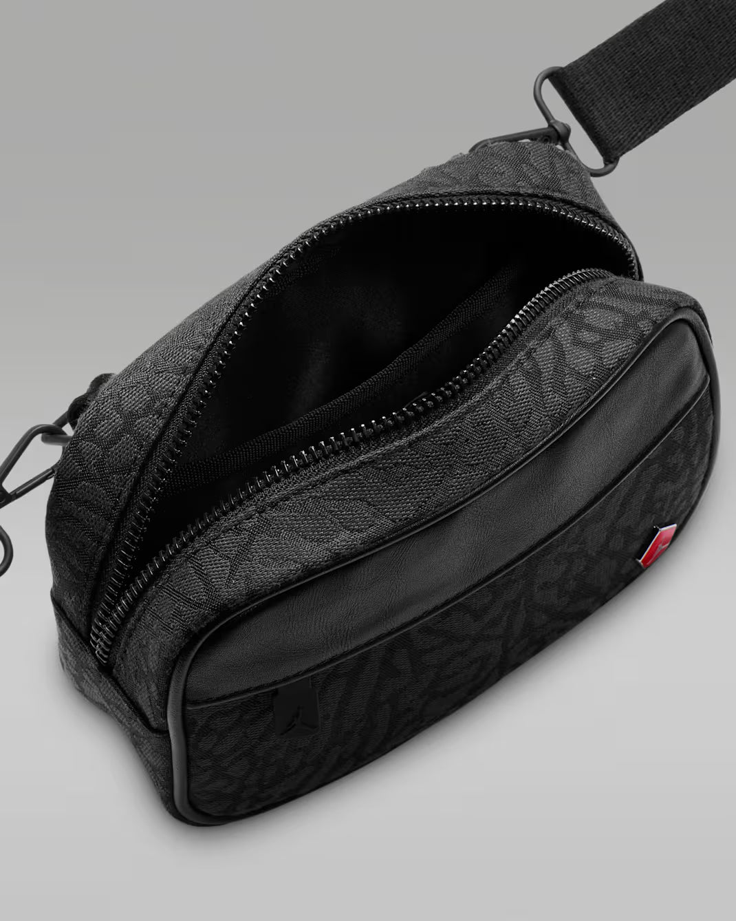 Jordan Icon Camera Bag (1.6L)