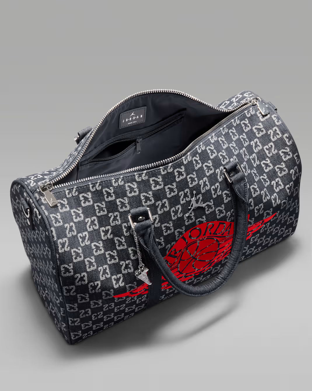Jordan Monogram Duffel (25L)